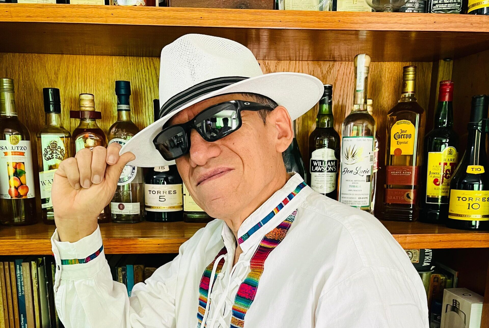Juan Hernández y la vida que nunca fue inútil: el rock mexicano, el barrio y una autobiografía que arde Juan Hernández y la vida que nunca fue inútil: el rock mexicano, el barrio y una autobiografía que arde