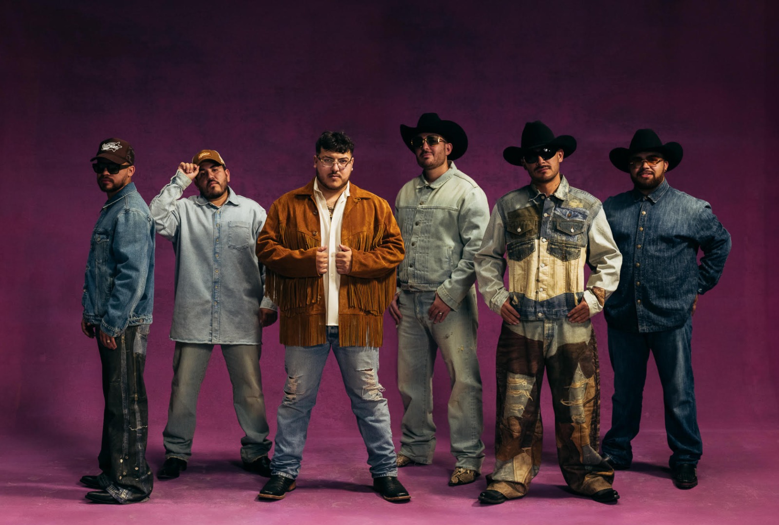 Grupo Frontera y Believe celebran un logro histórico con ’El Amor de su Vida’ uniéndose al club de los mil millones de vistas en Youtube Grupo Frontera y Believe celebran un logro histórico con ’El Amor de su Vida’ uniéndose al club de los mil millones de vistas en Youtube