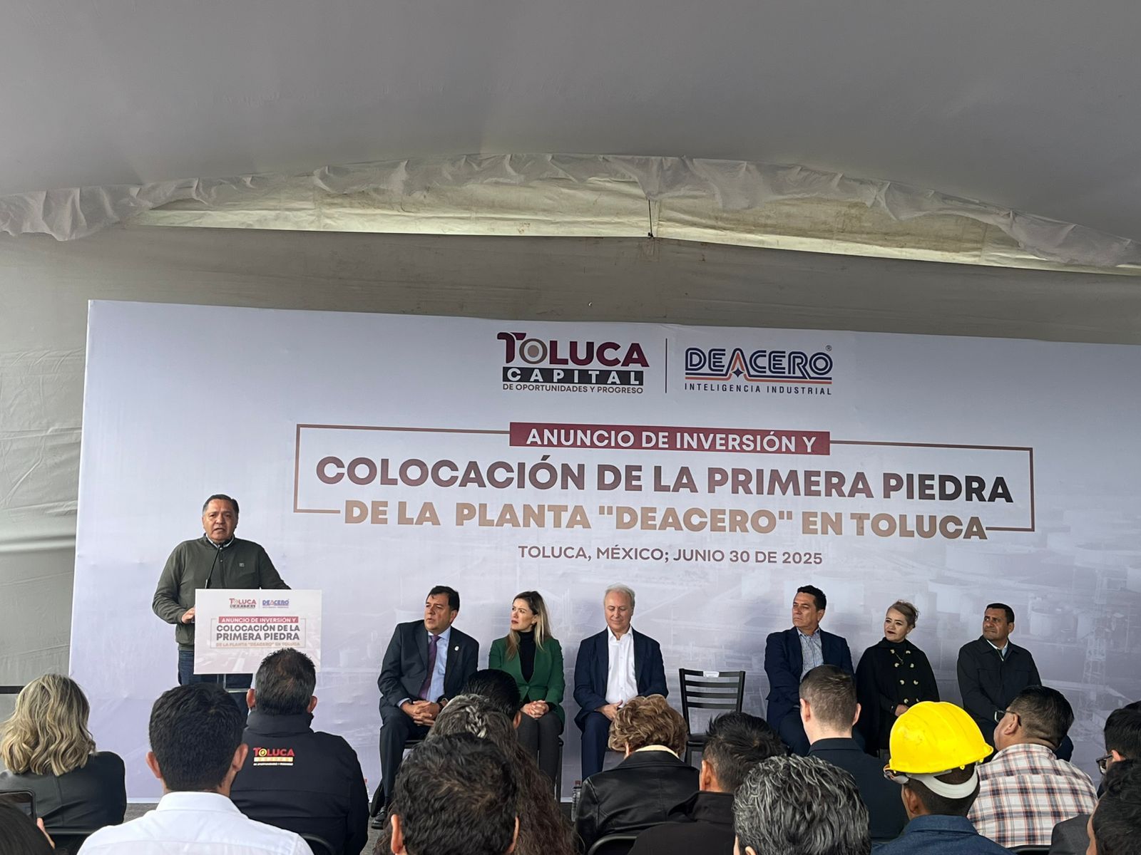 DEACERO coloca la primera piedra de su próximo Patio en Toluca DEACERO coloca la primera piedra de su próximo Patio en Toluca