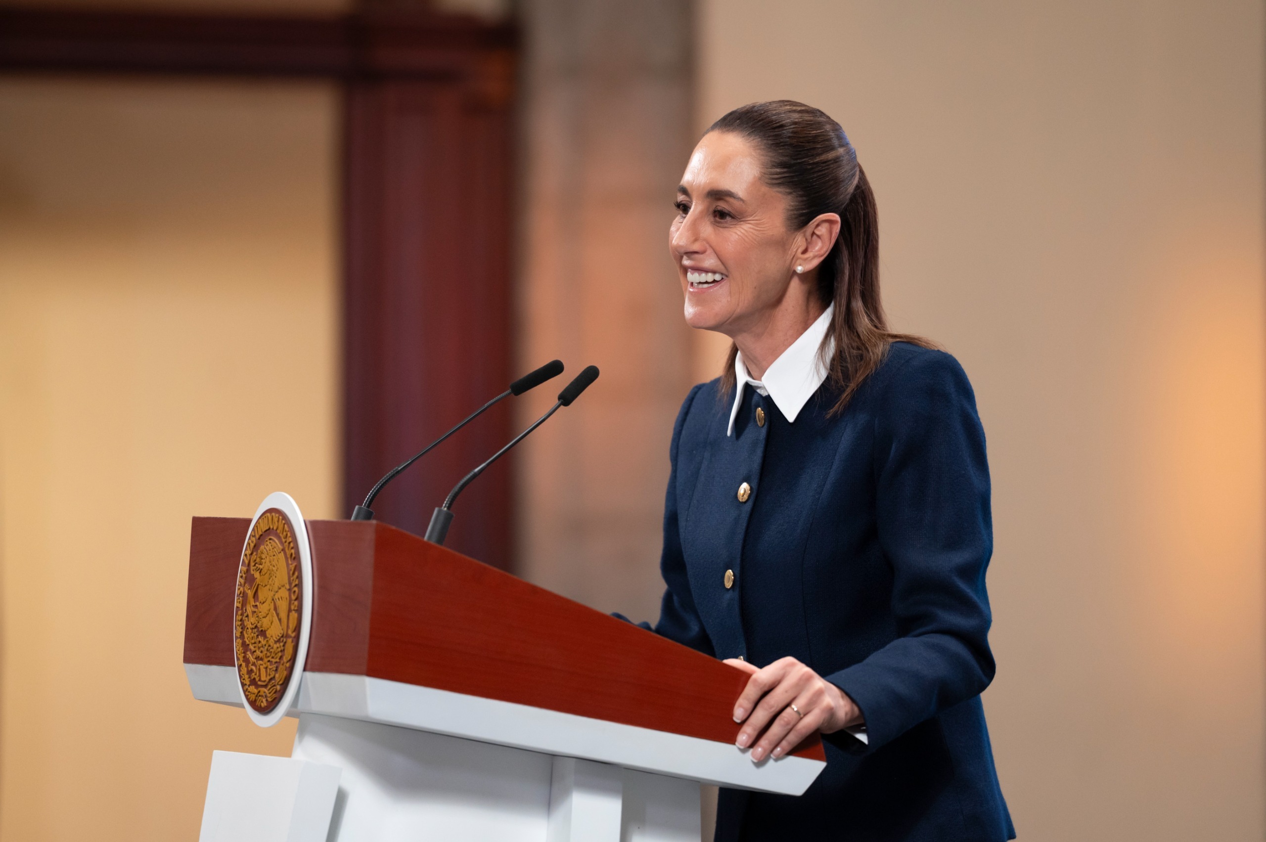 Sheinbaum confirma que fue presentada la demanda contra abogado de Ovidio Guzmán por difamación Sheinbaum confirma que fue presentada la demanda contra abogado de Ovidio Guzmán por difamación