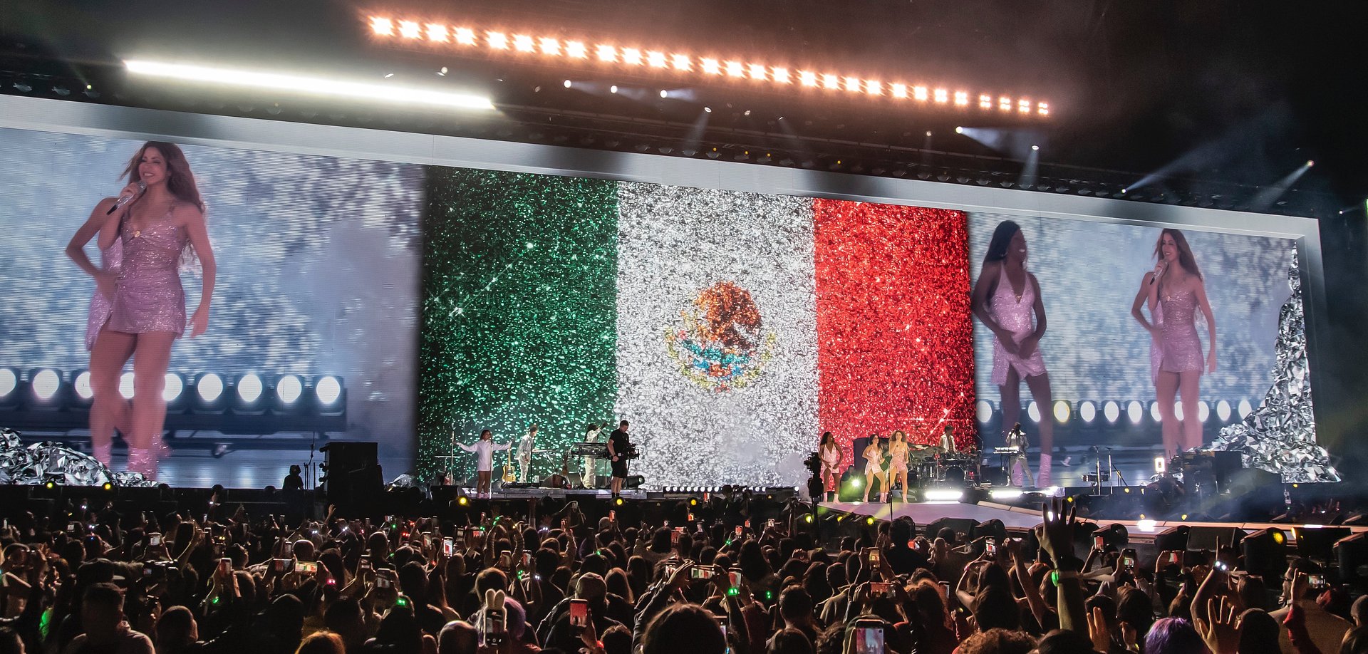 Shakira impone nuevo récord: Esta es la cantidad de personas que la han visto en el Estadio GNP Shakira impone nuevo récord: Esta es la cantidad de personas que la han visto en el Estadio GNP