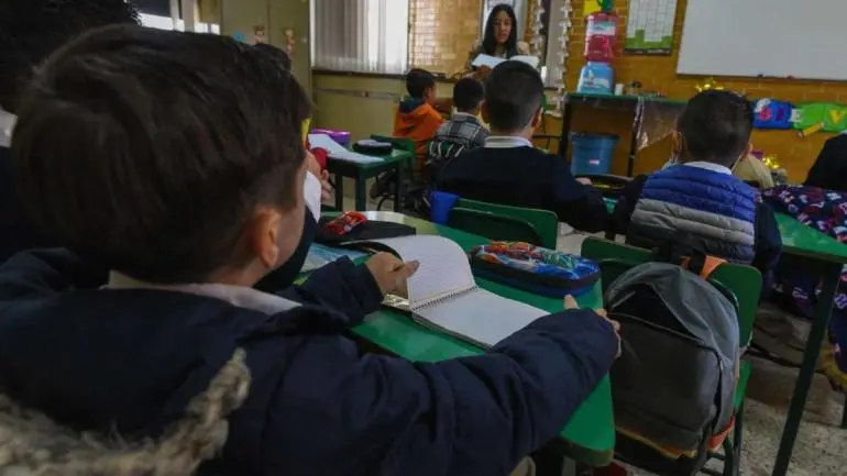 Nuevo calendario escolar SEP: Clases inician en septiembre para el ciclo 2025-2026 Nuevo calendario escolar SEP: Clases inician en septiembre para el ciclo 2025-2026