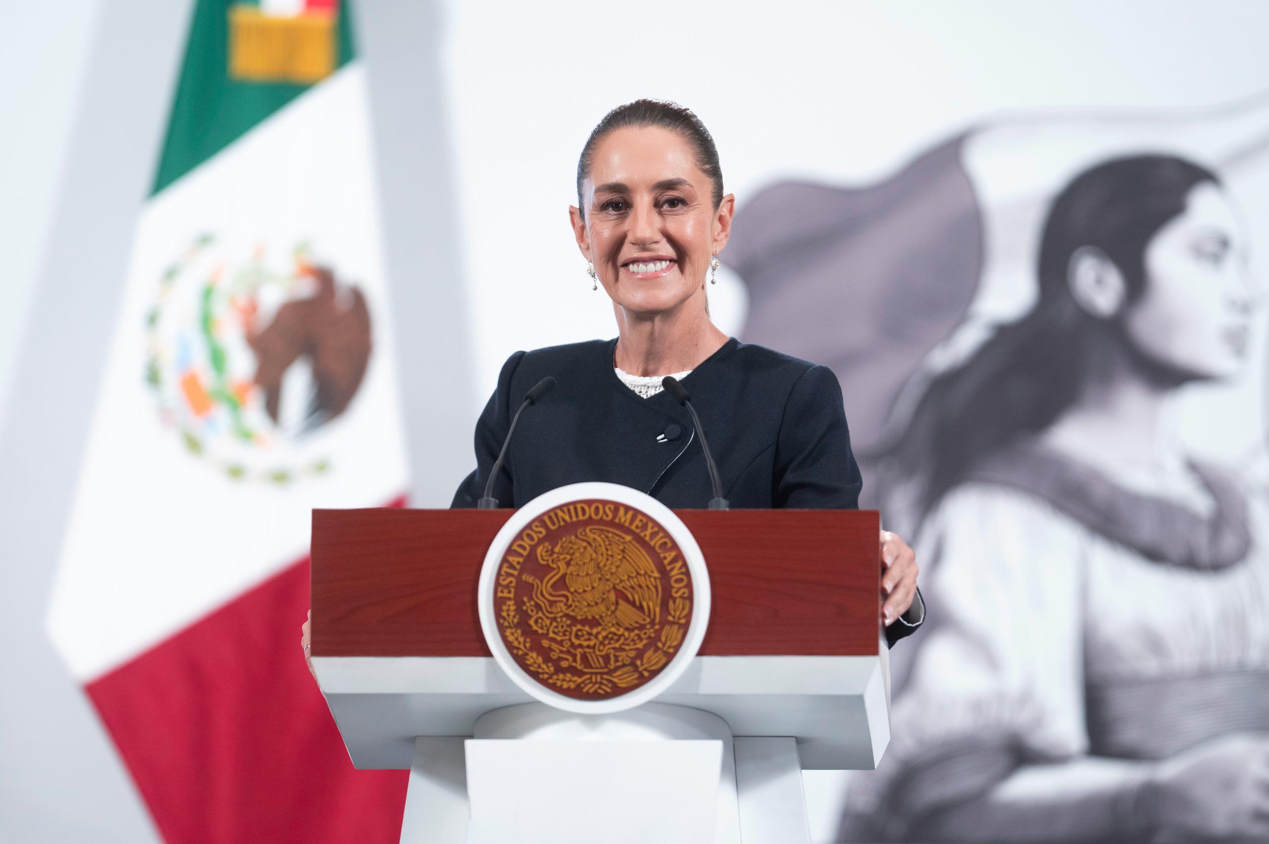 Presentan proyecto de centrales termosolares; operarían al cierre de sexenio: Sheinbaum Presentan proyecto de centrales termosolares; operarían al cierre de sexenio: Sheinbaum