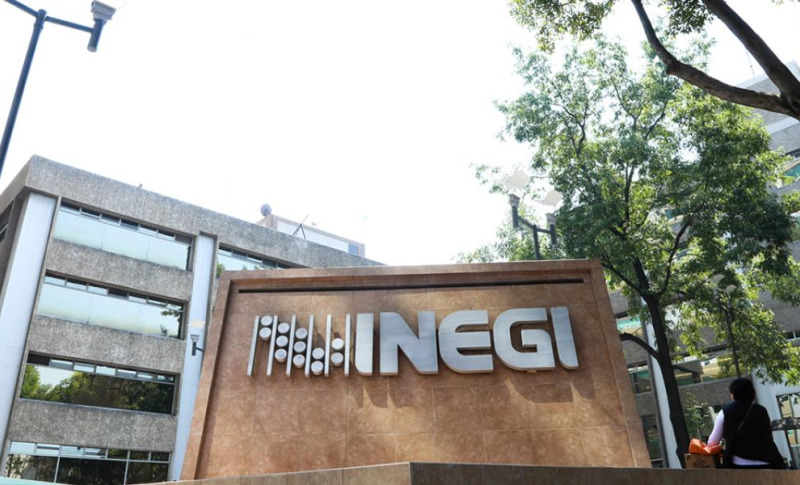 Más de 20 millones de mexicanas permanecen en pobreza: INEGI