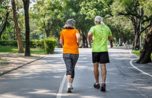 Mantener músculos fuertes es vital para la salud integral de los adultos mayores Mantener músculos fuertes es vital para la salud integral de los adultos mayores