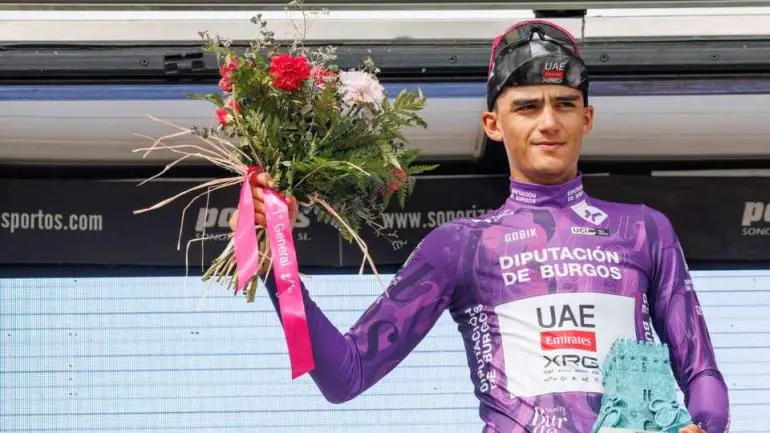 Isaac del Toro revela los retos detrás de su victoria en la Vuelta a Burgos Isaac del Toro revela los retos detrás de su victoria en la Vuelta a Burgos