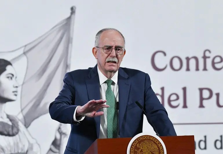 Anuncia gobierno federal decreto para prohibir 35 plaguicidas por ser altamente peligrosos Anuncia gobierno federal decreto para prohibir 35 plaguicidas por ser altamente peligrosos