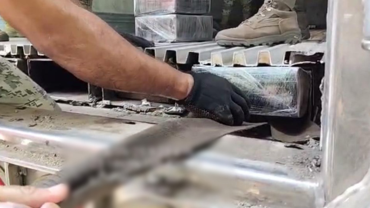 Aseguran 1.5 toneladas de metanfetamina en Mazatlán; valor supera 426 mdp Aseguran 1.5 toneladas de metanfetamina en Mazatlán; valor supera 426 mdp
