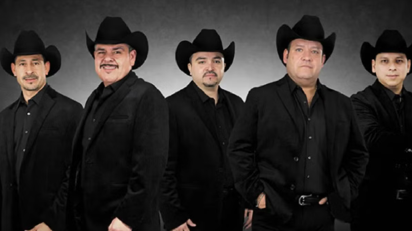 Grupo Pesado se viste de luto y despide a “Don Lupe” Chávez, su histórico mánager