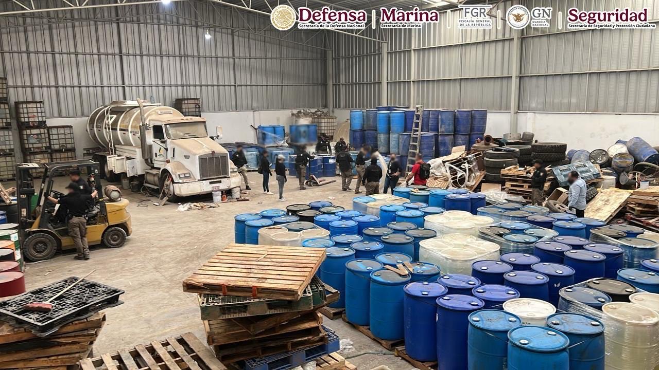 Durango: hallan 7 mil litros de huachicol y químicos precursores en operativo Durango: hallan 7 mil litros de huachicol y químicos precursores en operativo