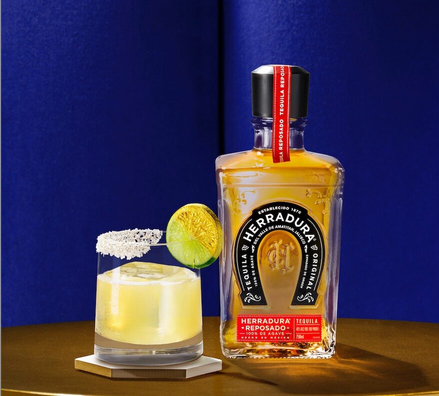 Brilla el origen del reposado en Concours Mondial de Bruxelles: Casa Herradura gana Medalla Brilla el origen del reposado en Concours Mondial de Bruxelles: Casa Herradura gana Medalla