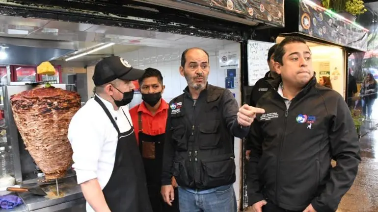 Ordena alcaldía Benito Juárez a 17 comercios en Del Valle a liberar espacios públicos Ordena alcaldía Benito Juárez a 17 comercios en Del Valle a liberar espacios públicos