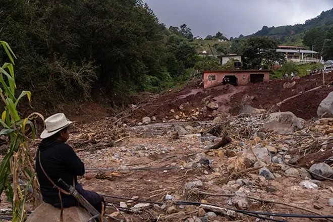 Aumenta a 66 cifra de muertos por lluvias; 75 personas están desaparecidas Aumenta a 66 cifra de muertos por lluvias; 75 personas están desaparecidas