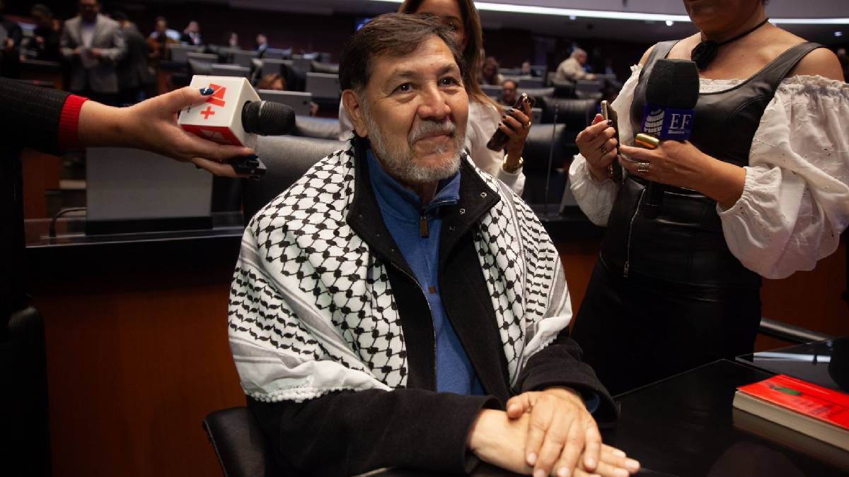 Fernández Noroña viajará a Palestina invitado por Emiratos Árabes Unidos Fernández Noroña viajará a Palestina invitado por Emiratos Árabes Unidos