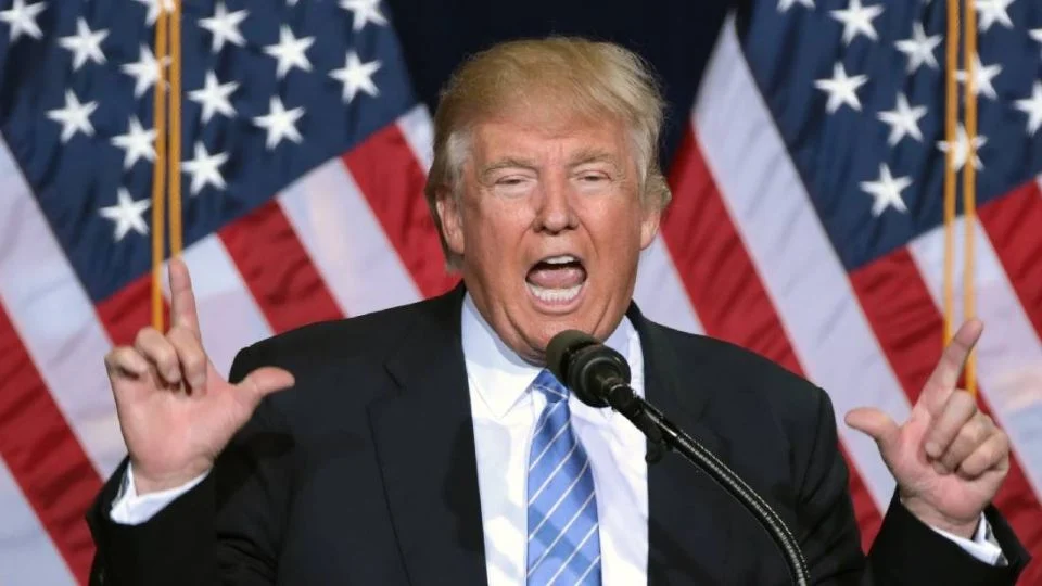 Trump reúne a magnates como Jeff Bezos, Bill Gates y Mark Zuckerberg para financiar su salón de baile