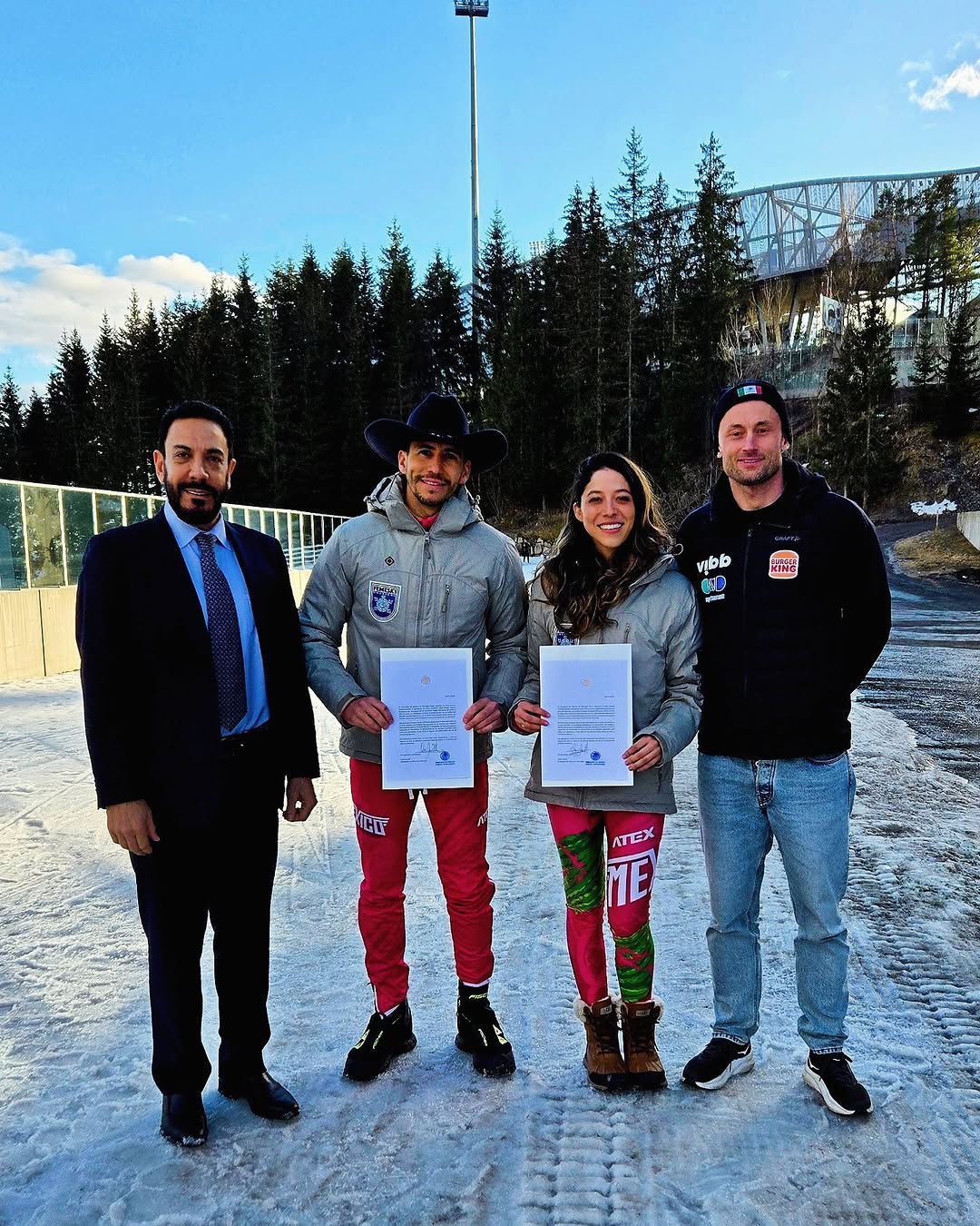 Regina Martínez hace historia rumbo a los Juegos Olímpicos de Invierno Regina Martínez hace historia rumbo a los Juegos Olímpicos de Invierno