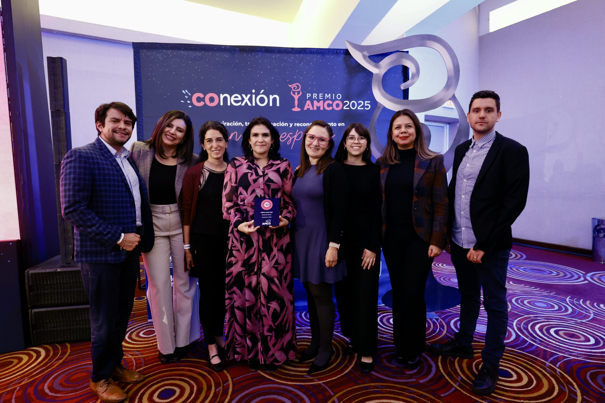 Iberdrola México recibe un Premio AMCO por la estrategia comunicativa de DestElla Iberdrola México recibe un Premio AMCO por la estrategia comunicativa de DestElla