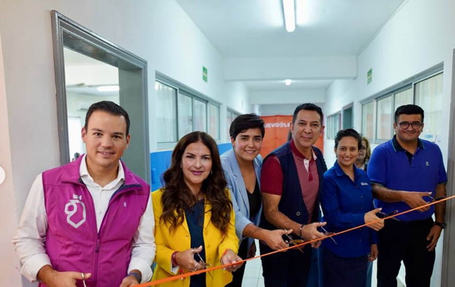 Fundación DEACERO impulsa el desarrollo comunitario con la inauguración de aula tecnológica en Guadalupe, Nuevo León Fundación DEACERO impulsa el desarrollo comunitario con la inauguración de aula tecnológica en Guadalupe, Nuevo León