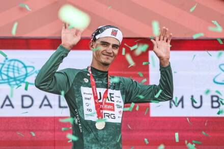 Isaac del Toro finaliza segundo en la etapa 3 del UAE Tour 2026